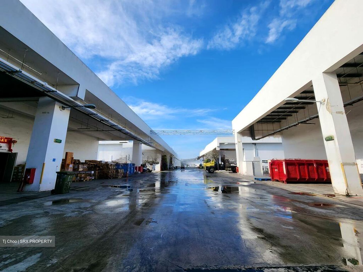 North Spring Bizhub (D27), Factory #585956451